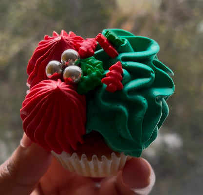 Cupcakes y mini tarta